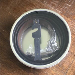 Reversible black/brown men’s belt